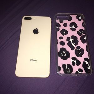 iPhone 8 Plus